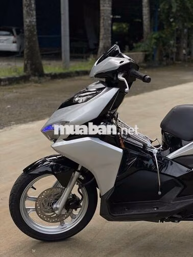 Air Blade 125 đời 2018 khoá smarkey full mới