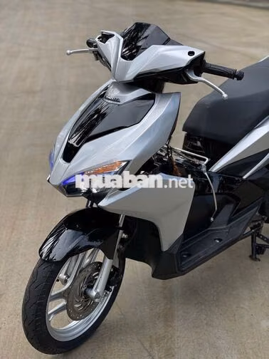 Air Blade 125 đời 2018 khoá smarkey full mới