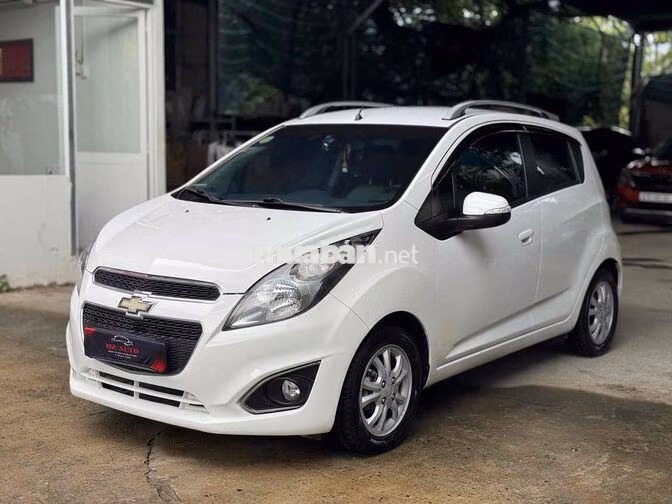 Chevrolet Spark LTZ 2015 70000 km Trắng