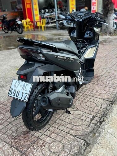 Honda Air Blade 2024 Đen nhám
