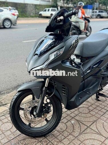 Honda Air Blade 2024 Đen nhám