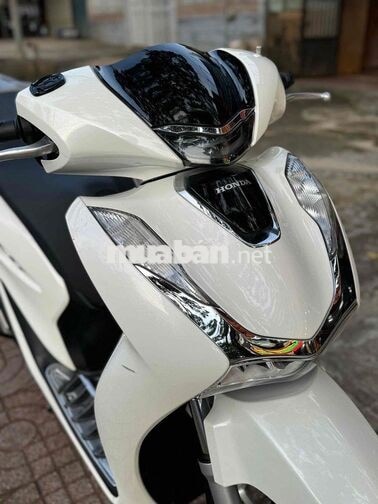 Honda SH 125i 2022 Trắng (5k km rất mới )