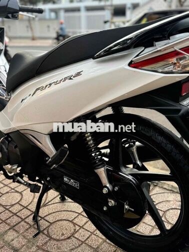 Honda Future 2025 LED Trắng Đen 2000 km 95%