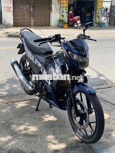 Suzuki Raider R150.SƠN ZIN MÁY ZIN. GÓP NXAU. 9chu