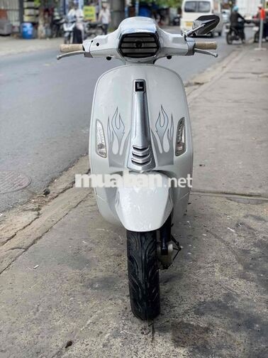 Piaggio Vespa Sprint. siêu đẹp. góp nxau