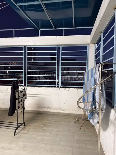 Bán nhà Bán nhà 19/69/10 trần bình trọng 4m25x12 nhà 2 mặt hẻm.hẻm sau