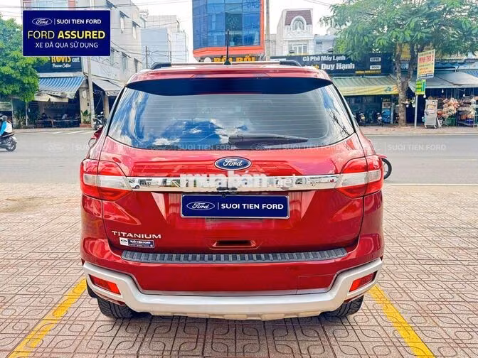 Ford Everest 4x2 AT 2020 Đỏ Thái Lan