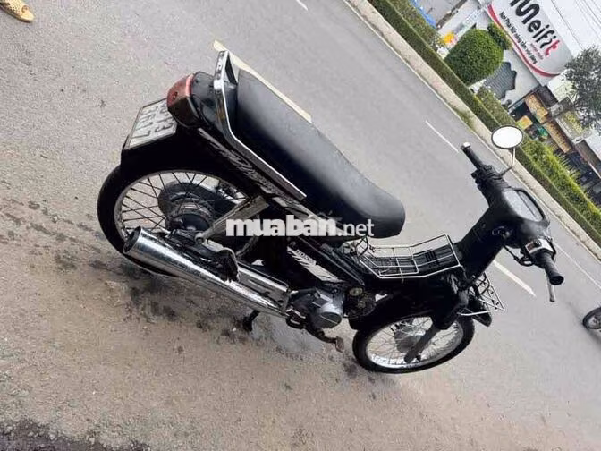 Honda Dream II Đen Xe số