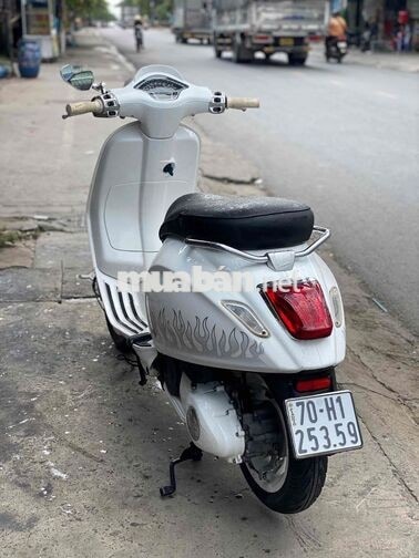 Piaggio Vespa Sprint. siêu đẹp. góp nxau