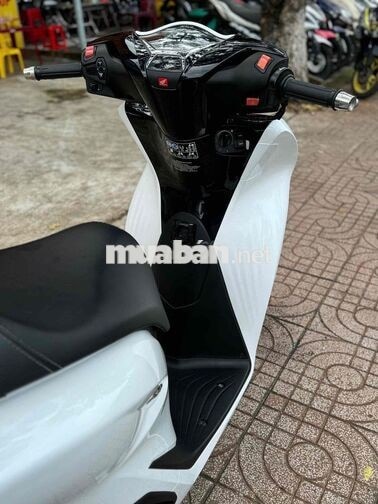 Honda SH 160cc ABS Full 2023 Trắng Đen