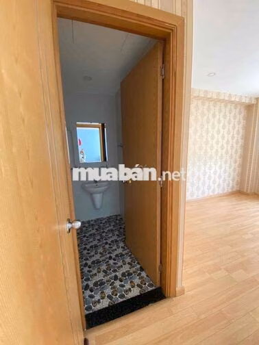 Căn hộ 72m2 lầu cao thoáng mát 2pn2wc