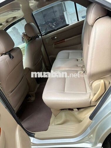 Toyota Fortuner 2010 Xăng Bạc Tự động 13 vạn