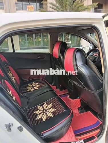 Hyundai Grand i10 Số sàn 5 chỗ Trắng