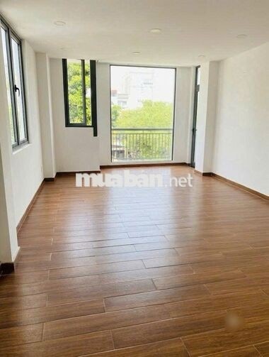 SIÊU PHẨM KHU BÀU CÁT- 133C Nguyễn Hồng Đào, TB- 5x18m, 4 Tầng, 360m2