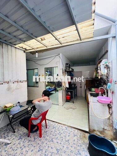 Nhà 3 tầng 60m2 ngang 4.4m gần công viên Tân Phước - giá 4.7 tỉ