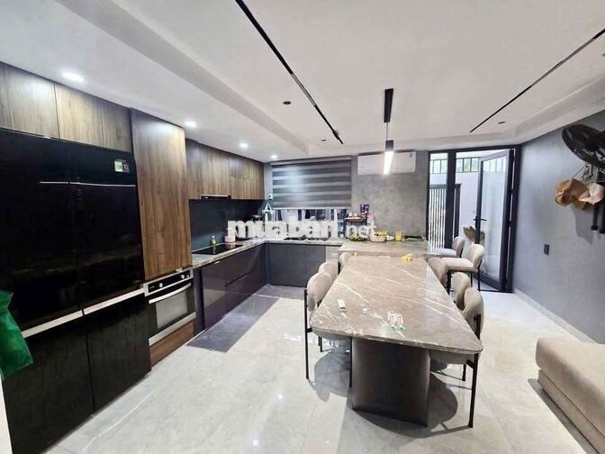🏡 CHO THUÊ NHÀ 3 TẦNG MT SƠN THỦY NHÀ CÓ HỒ BƠI