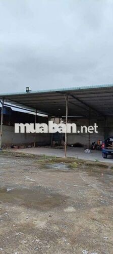 Cho thuê bãi xe Thủ Dầu Một giá rẽ 4000m² có 500m² xưởng sẵn 3fa sx
