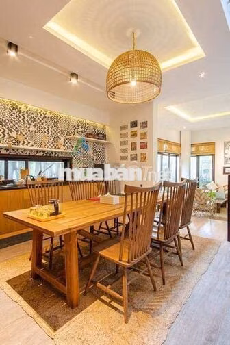 Cho thuê nhà biệt thự 3 tầng đường Lý Văn Tố, Sơn Trà full nôi thất