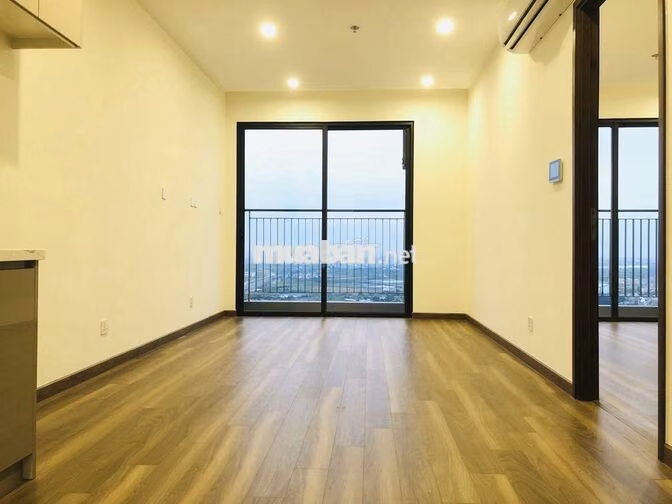 Cho thuê căn hộ cao cấp tầng cao - Mới 100% - Full tiện ích cao cấp