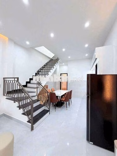 CHO THUÊ NHÀ nguyên căn gần NGÃ 4 THANH KHÊ - MẸ NHU - 3 tầng 3 PN 3WC