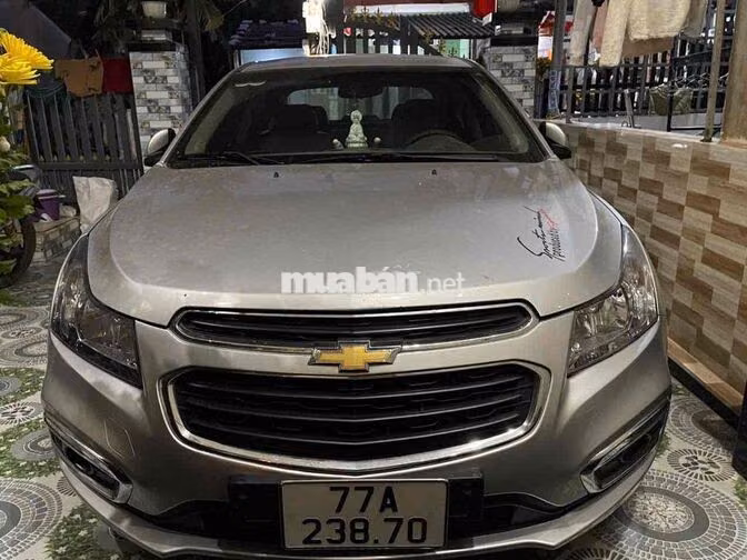 Chevrolet Cruze 1.6 LT 2016 Bạc