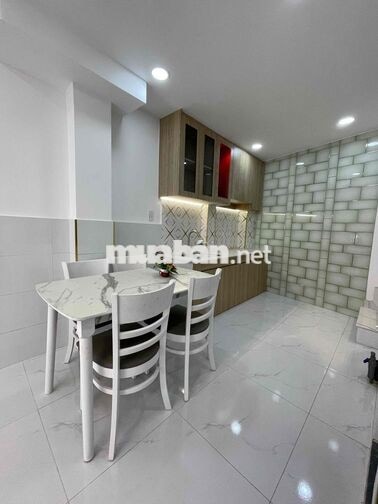 Nhà 2 tầng Bình Trị Đông Bình Tân Giá hơn 2tỷ xíu 22m2