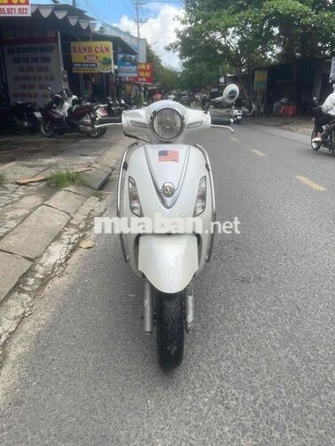 SYM Attila Trắng Xe tay ga