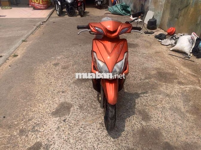 Yamaha Luvias Đỏ Xe tay ga