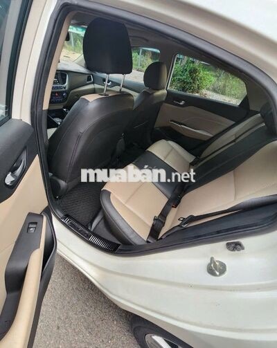 Hyundai Accent Đặc biệt ATH Trắng Còn rất mới