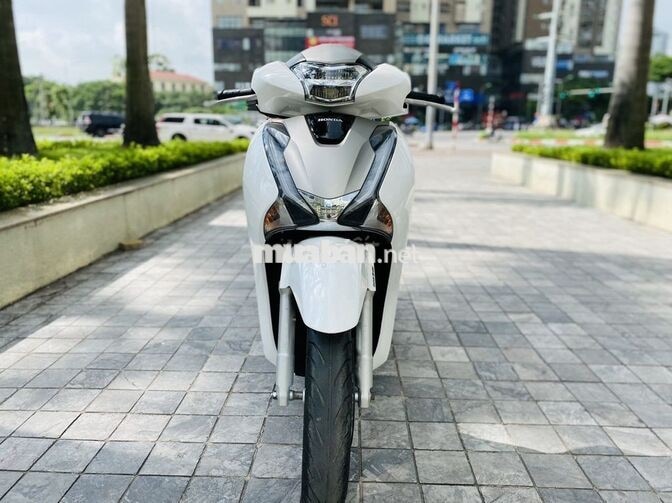 Honda SH Trắng 125fi xe máy zin .xe nguyên bản 