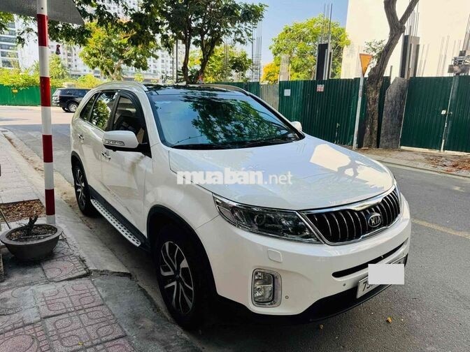 Kia Sorento 2018 2.4GATH Premium 7 chỗ Trắng