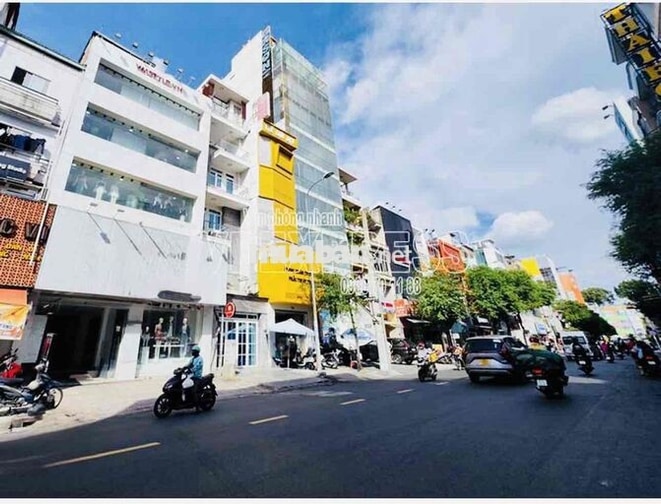 Cho thuê nhà hẻm xa hơi Sư Vạn Hạnh, P13, Quận 10. Nhà 4 tầng .