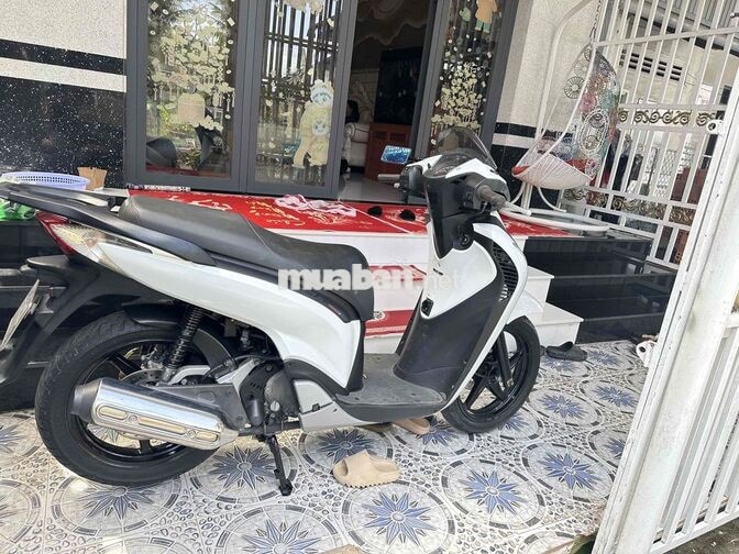 Honda SH150i 2012 Trắng, đập thùng 2016, xe cọp
