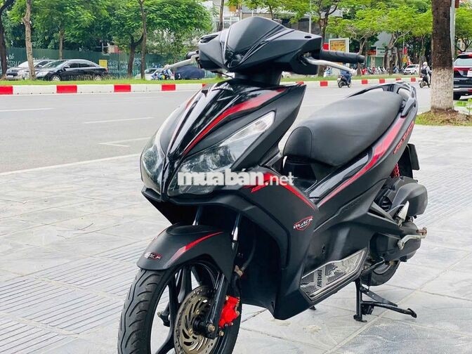 Honda Air Blade 125 2015 Đen nhám xe đẹp êm ái 