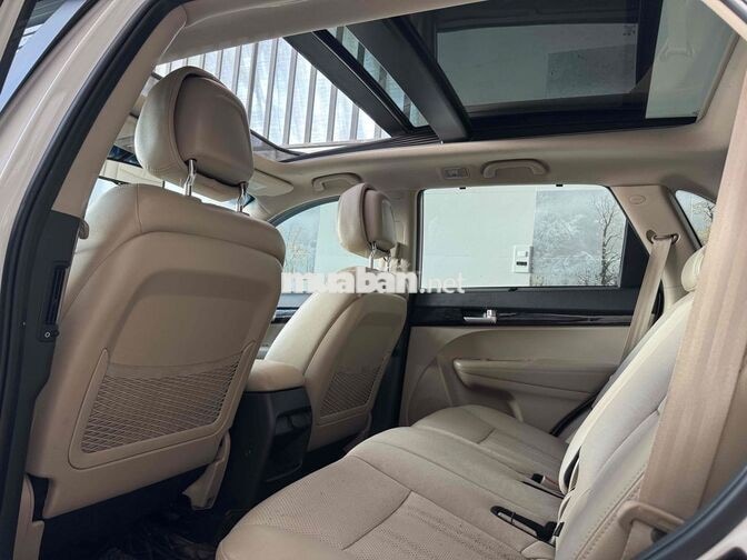 Kia Sorento 2018 2.4GATH Premium 7 chỗ Trắng