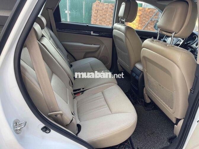 Kia Sorento 2018 2.4GATH Premium 7 chỗ Trắng