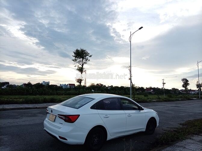 MG MG5 2023 MT Trắng 99.700 km