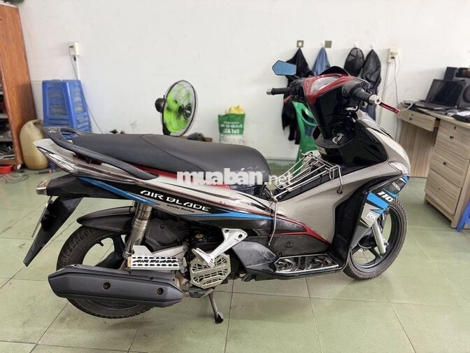 Honda Air Blade Fi 2012 máy êm ru , 1 đời chủ đi