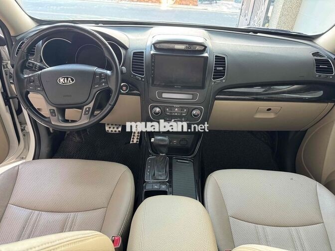 Kia Sorento 2018 2.4GATH Premium 7 chỗ Trắng