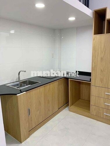 CHO THUÊ PHÒNG FULL NỘI THẤT CỬA KÍNH NGAY THOẠI NGỌC HẦU,ÂU CƠ,ĐH VH