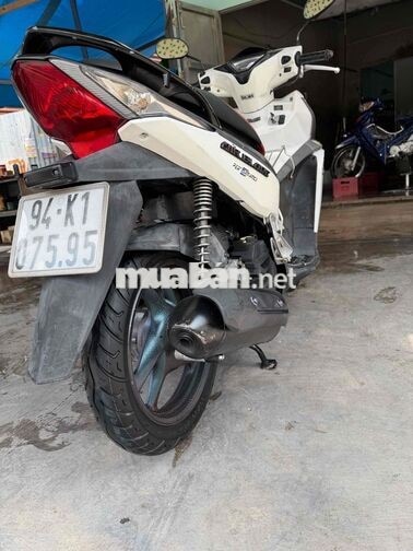 Honda Air Blade Trắng