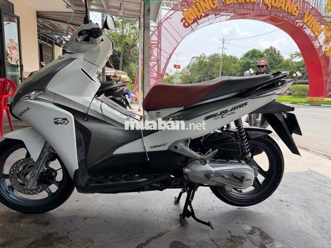 Honda Air Blade Trắng