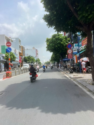 BÁN HOẶC CHO THUÊ GẤP  MTKD LŨY BÁN BÍCH, TÂN PHÚ