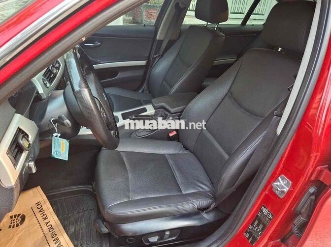BMW 320i 2011 Đỏ