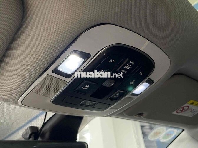 Hyundai Custin 2.0 TuBo Ban Full  dk 2025