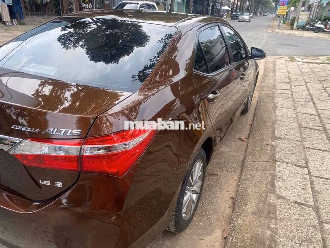 Toyota Altis 1.8G 2015 số tự động