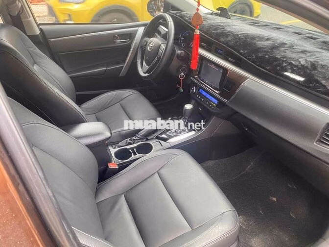 Toyota Altis 1.8G 2015 số tự động