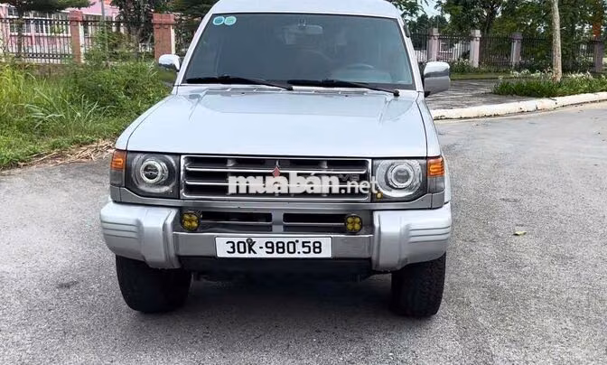 Mitsubishi Pajero V33 2003 Bạc 388514 km