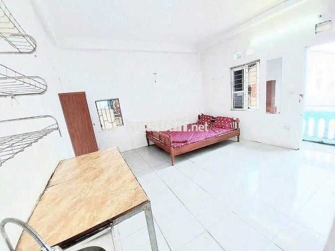Còn 3-4 Phòng tại 459 Bạch mai và 121 Kim ngưu