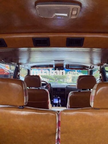 Nissan Patrol Trắng